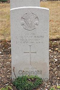 St. Sever Cemetery Rouen - De Lacy White, Cyril